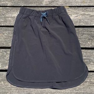 Lululemon Black On The Fly Skirt Size US 6